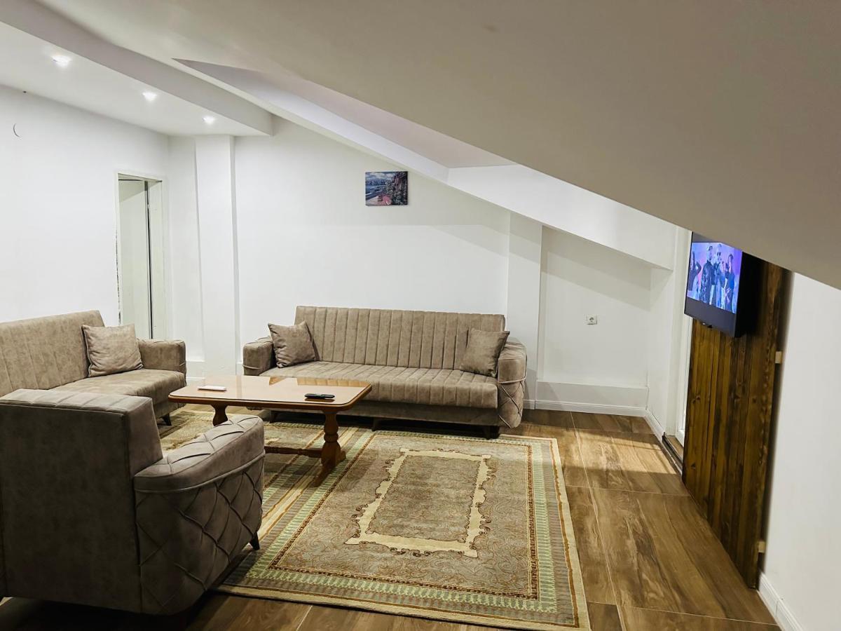 Gjilan Sa Apartment מראה חיצוני תמונה