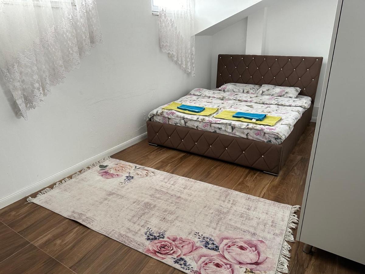 Gjilan Sa Apartment מראה חיצוני תמונה